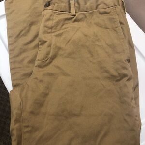 Brooks Brothers Red Fleece Men's Khaki Chinos